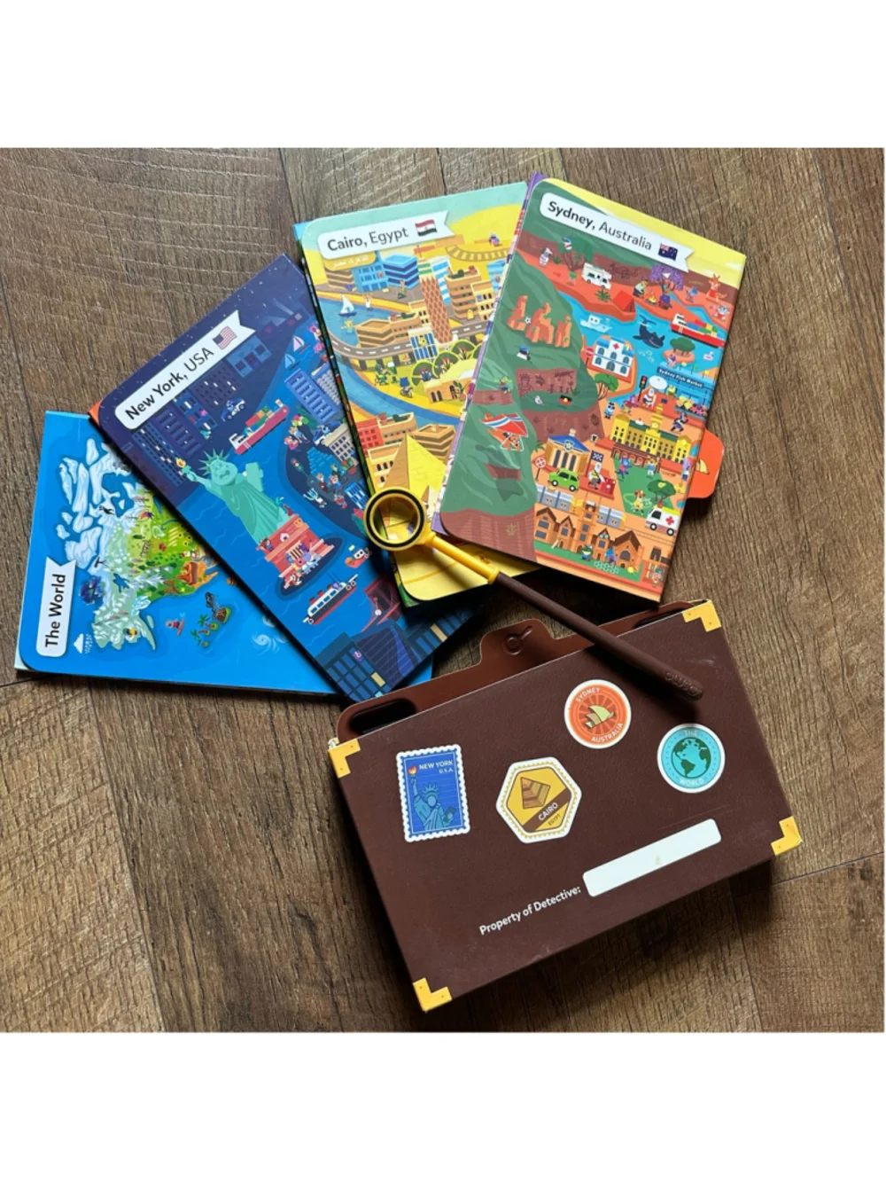 Osmo Detective Agency Kids Educational Geography Game World Maps & Magnifying Gl